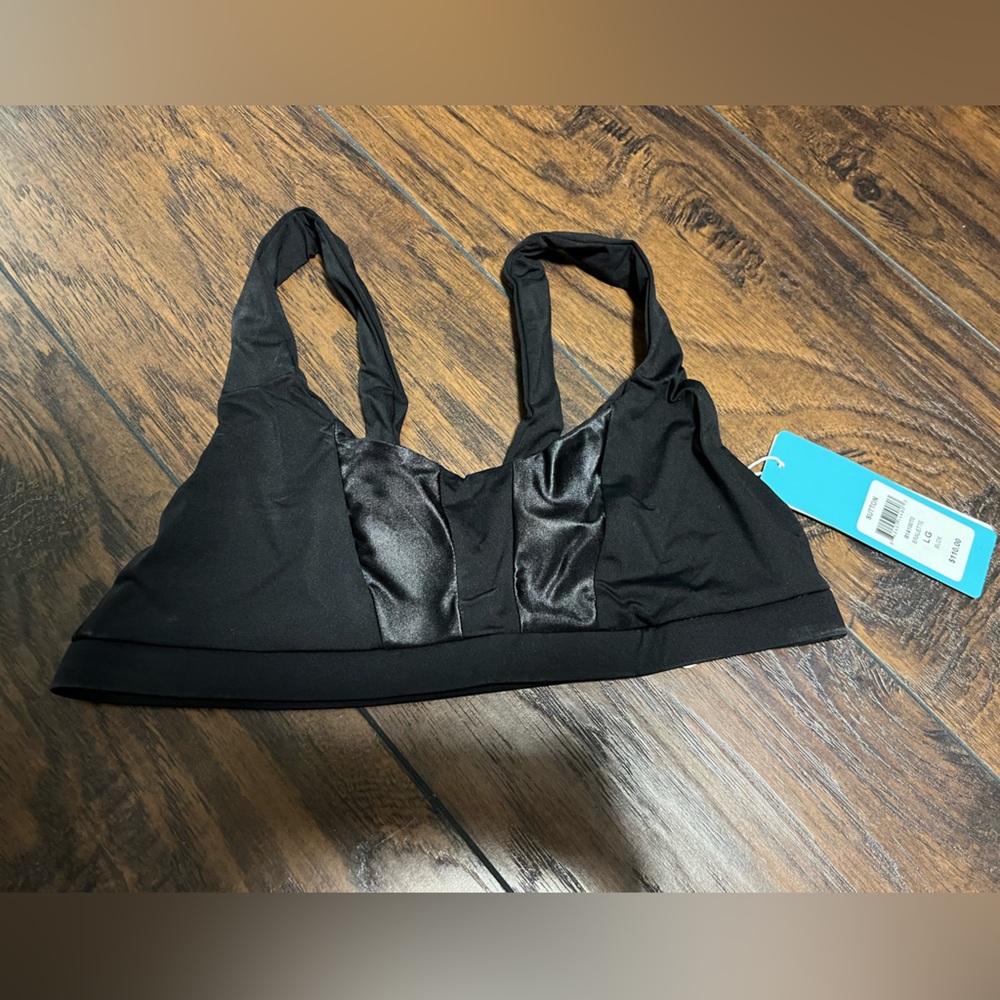 Beach bunny swimsuit black NWT